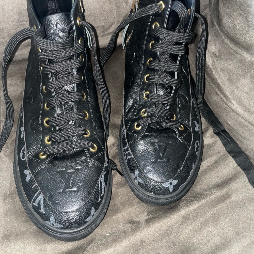 Louis Vuitton Black Men's Shoes